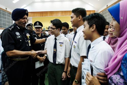 KL02_06022017_POLIS