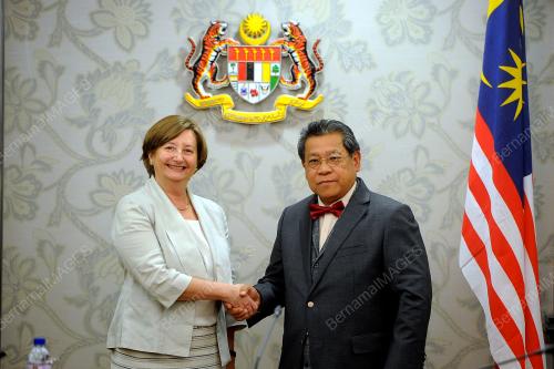 KL02_06042017_PARLIMEN
