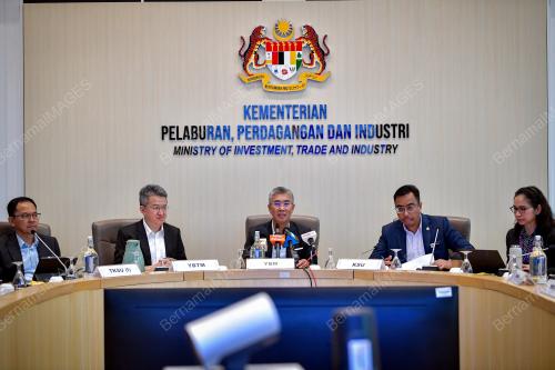 TENGKU DATUK ZAFRUL TENGKU ABDUL AZIZ