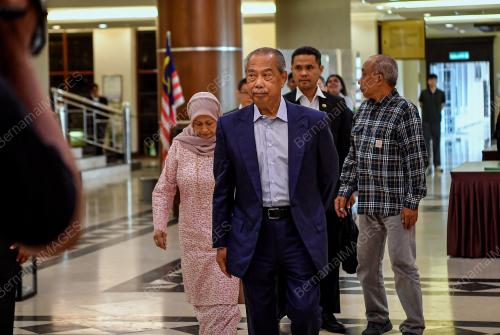 TAN SRI MUHYIDDIN MOHD YASSIN