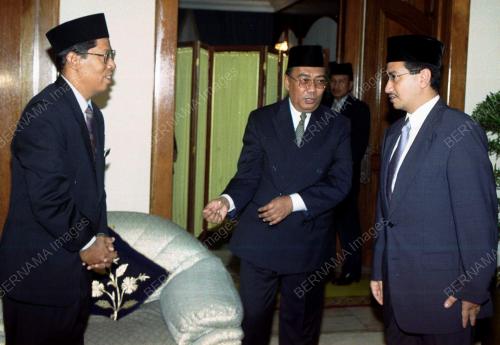 SULTAN TERENGGANU
