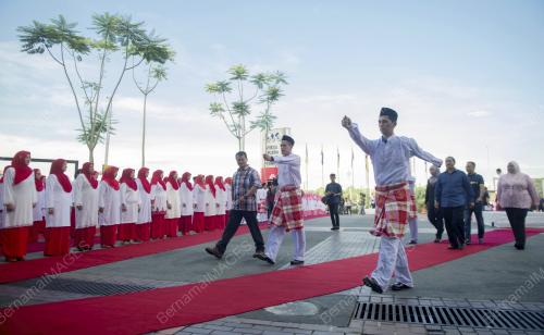 KL02_06122015_RAPTAI_PAU