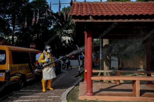 OPERASI SANITASI AWAM C19 SEKITAR PANTAI DALAM