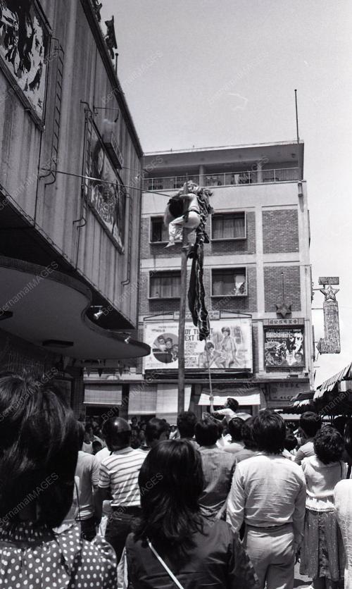 KL02_07012015_DRAGON_DANCE