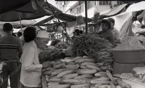 KL02_07012015_PENIAGA_PASAR
