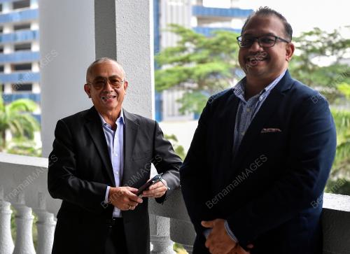 DATUK ROZMAN ISLI