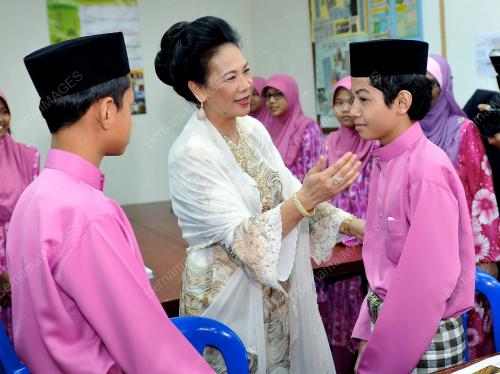 KL02_07062012_PERMAISURI