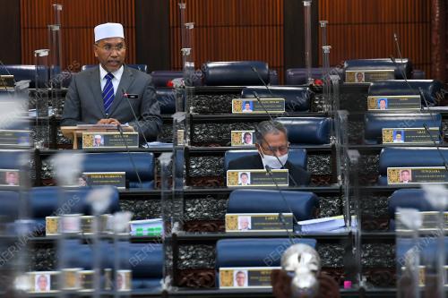 IDRIS AHMAD