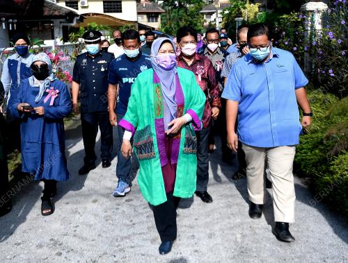 DATUK ZURAIDA KAMARUDDIN