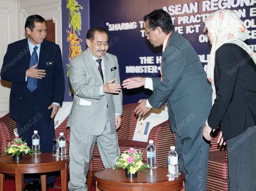 ABDUL AZIZ SHAMSUDDIN