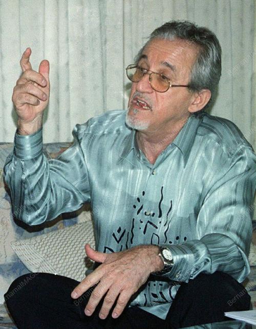 AMBASSADOR OF CUBA