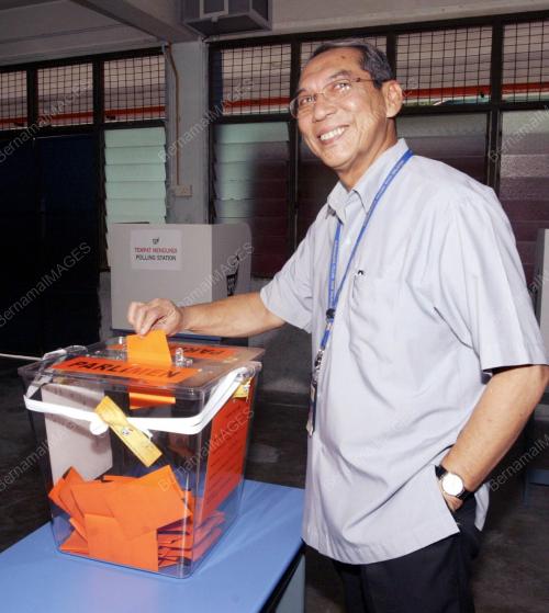PILIHAN RAYA UMUM (PRU) KE-12
