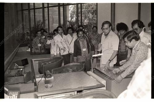 SIDANG AKHBAR BANK BUMIPUTRA