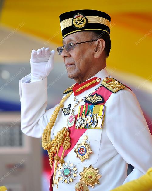 KL02_08062013_AGONG