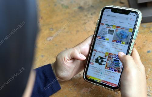 TINJAUAN PASCA BELANJAWAN 2021