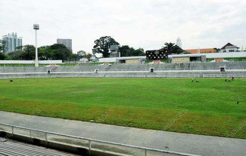 KL02_09012012_STADIUM