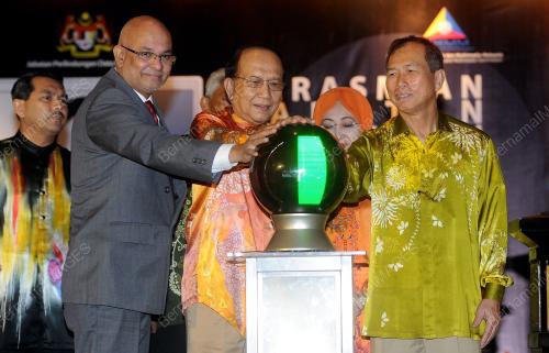 KL02_09022012_RASMI