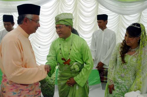 NAJIB TUN ABDUL RAZAK