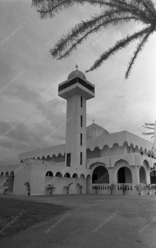 KL02_09032015_RASMI_MASJID