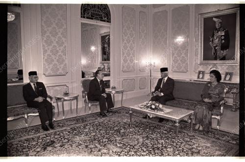 KL02_090490_AGONG_DUTABESARDEMOKRATIK