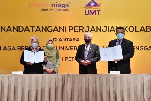 DATUK SERI ISMAIL SABRI YAAKOB