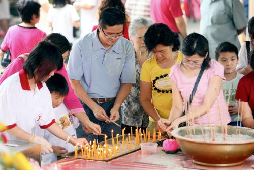 HARI WESAK