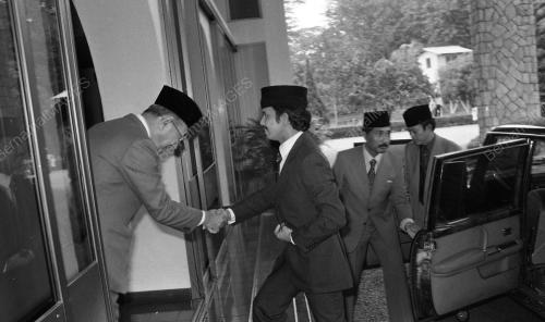 HUSSEIN ONN