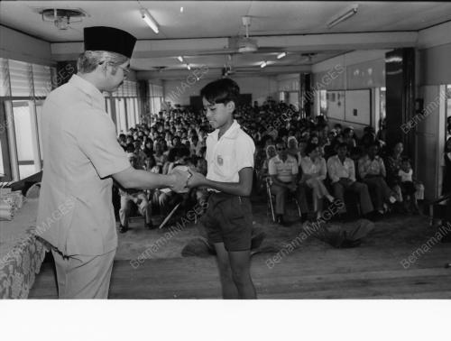 HARI RAYA