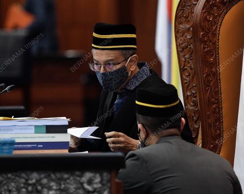 TAN SRI AZHAR AZIZAN HARUN