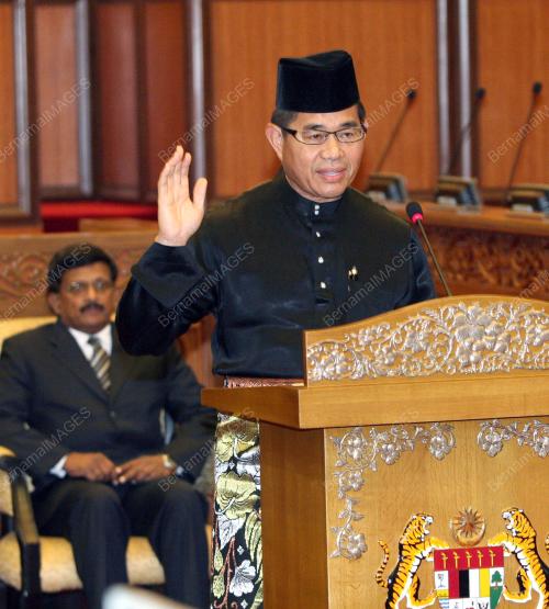 MOHD EFFENDI NORWAWI