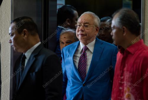 DATUK SERI NAJIB TUN RAZAK