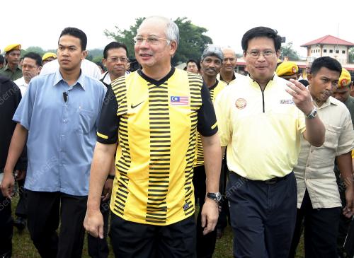 DATUK SERI MOHD NAJIB TUN ABDUL RAZAK