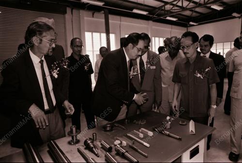 DATO' SRI MOHD NAJIB BIN TUN ABDUL RAZAK