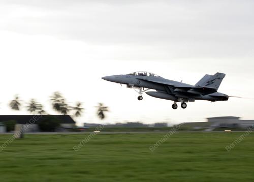 EXERCISE WITH SHIELD 2011