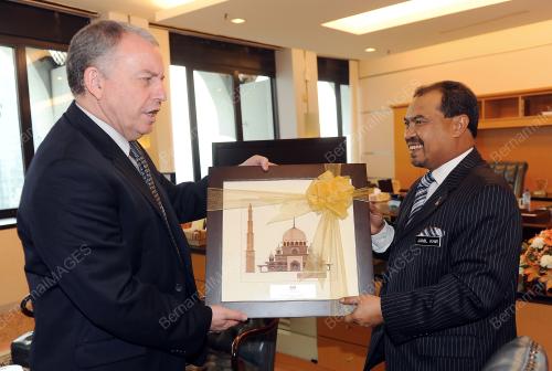 KL02_10052012_KHIR