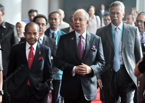 KL02_10062013_PM_AOGC
