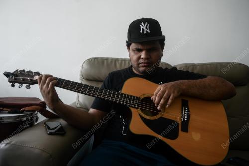 BANTUAN_BUSKER