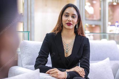 SHARWITA MEMBAWA NAMA MALAYSIA KE CANNES