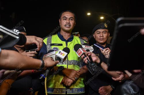 DATUK AZRY AKMAR AYOB