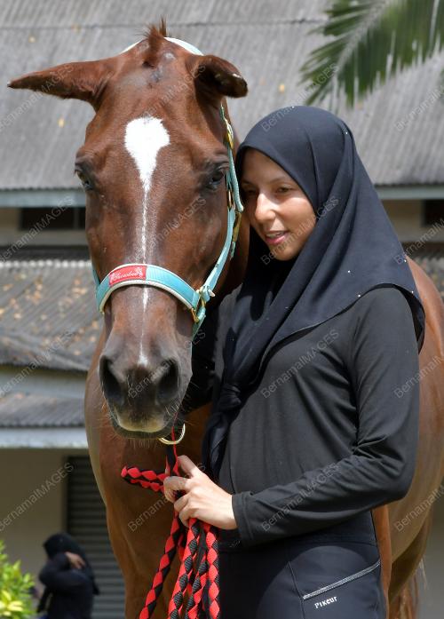 SHARIFAH NOORFASLINA SYED KAMAL