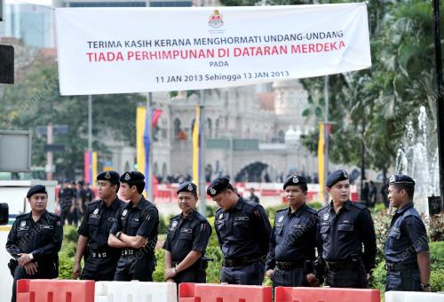 KL02_12012013_PERHIMPUNAN