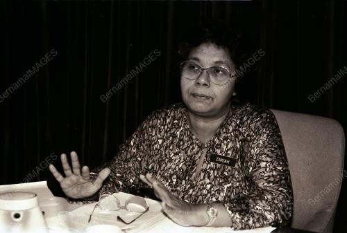 DATO ZAKIAH HANUM ABDUL HAMID