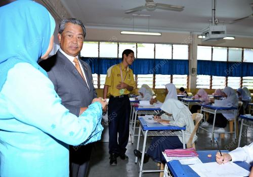 KL02_12092012_UPSR1