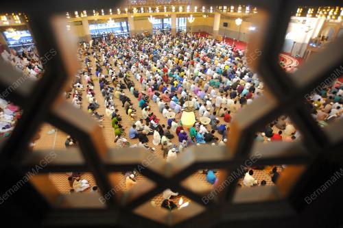 KL02_12092016_SOLAT