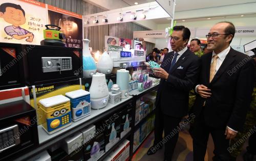 KL02_12092017_ASIA_RETAIL