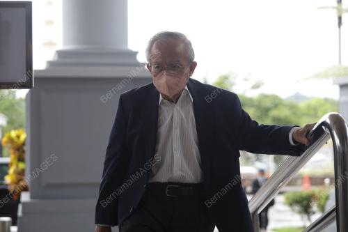CHEAH TEK KUAng