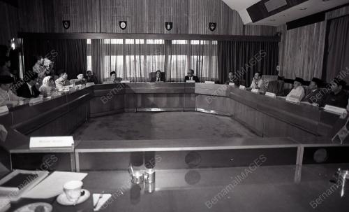 DATUK SERI DR. MAHATHIR MOHAMAD