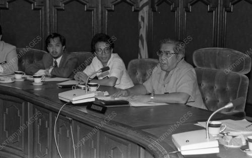 KL02_13012015_TENGKU_JUMPA_PENGERUSI_BUMIPUTRA