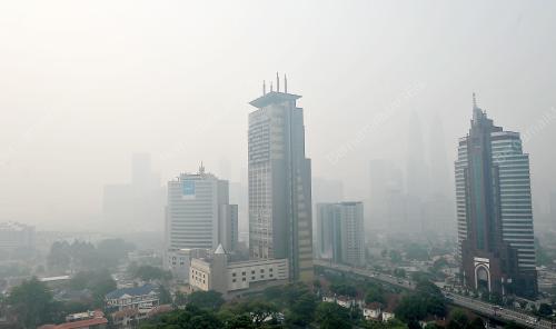 KL02_13032014_HAZE