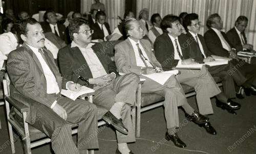 KL02_130690_NEB
